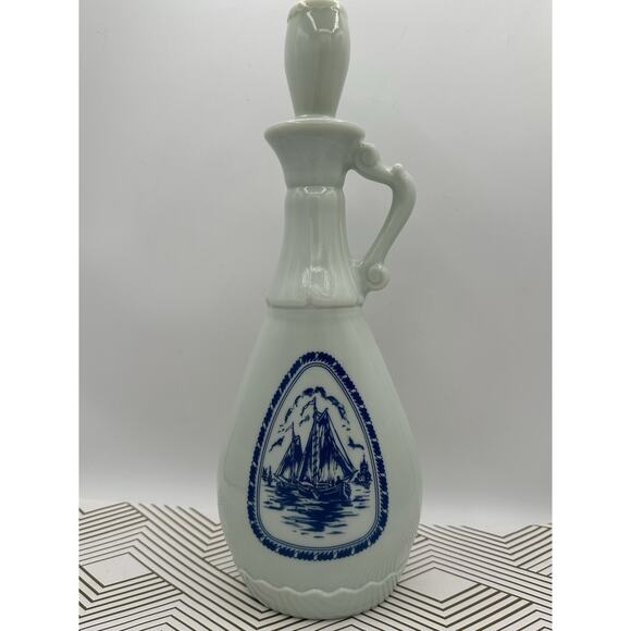 1963 Jim Beam Light DELFT BLUE Decanter Bottle Cork Top 2 Blue Ships Windmill - Picture 1 of 5